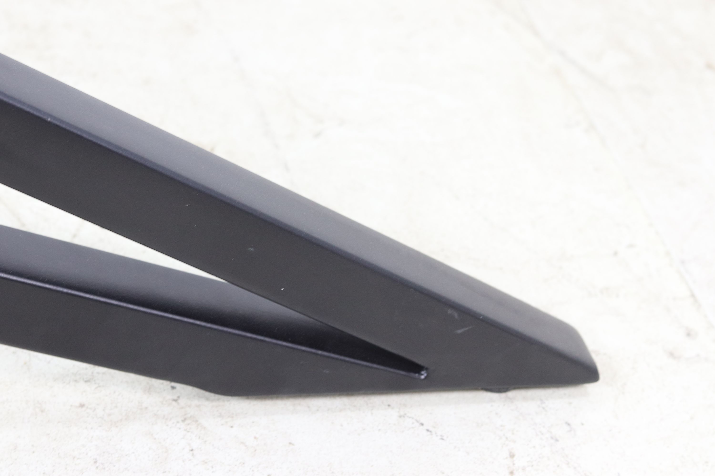 Table leg - 3D-Model - 180x80x72 cm - Powder coated black - Iron